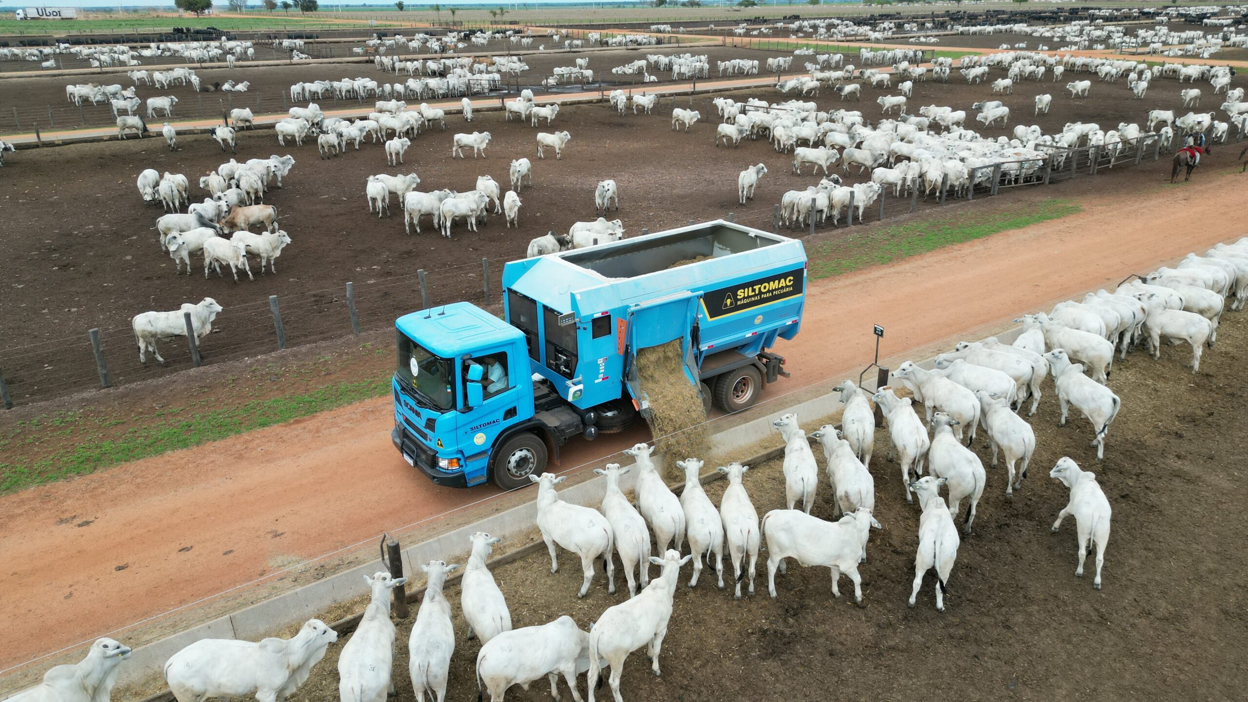 Siltomac apresenta avanço tecnológico na Agrishow