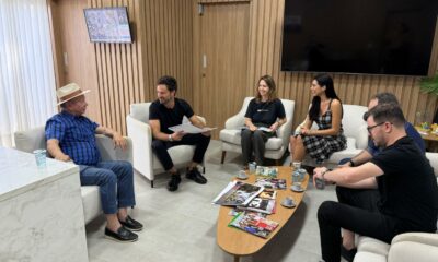 Reunião prefeito Roberto Dorner, Filipe da Pz e Scheila